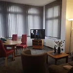 Schlechters Feriendomizil Apartment *